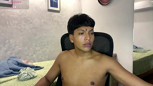 Chat XXX en directo de Brad_bonnet_
