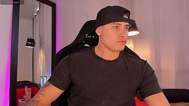connorsmiith's Live XXX Chat