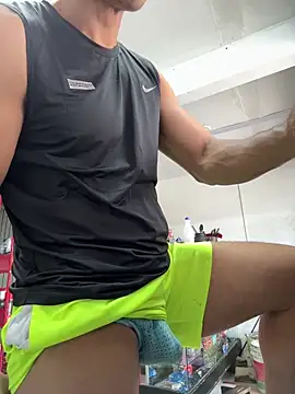 Živý XXX chat Paul22cm-