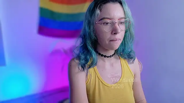 צ'אט XXX בשידור חי של WandaDoll