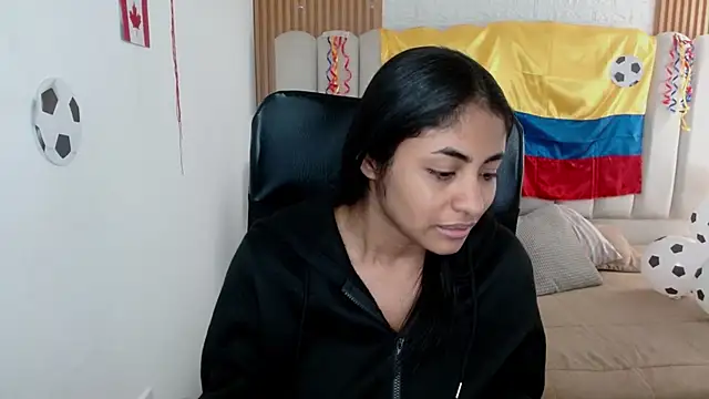 shaneelle: онлайн-секс-чат