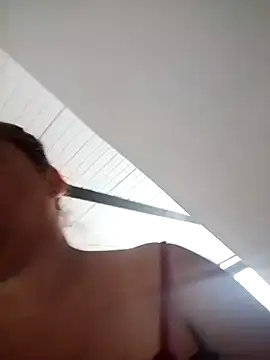 Zafiro_MD Chat XXX in diretta