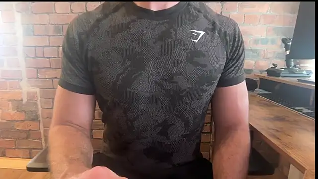 gymshrk live XXX chat