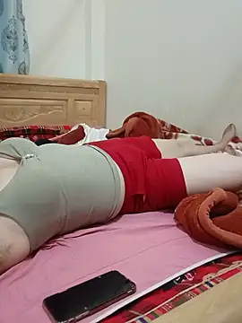 FlowerSexy95's Live XXX Chat