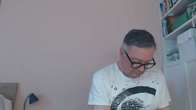 Živý XXX chat YOU6me