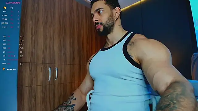 massimo_visconti Live XXX Chat