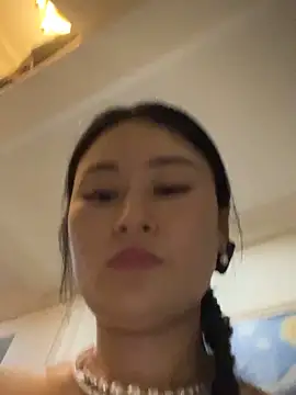 Yolanda9 现场XXX聊天