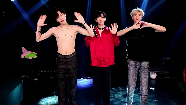 แชท XXX สดของ Exo-cbo