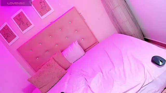ANNIE_DOLCE_ লাইভ XXX চ্যাট