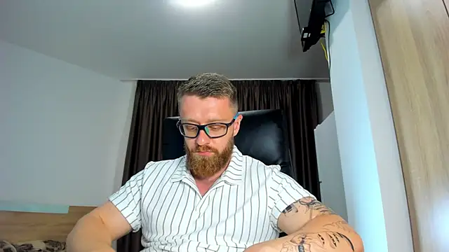 Онлайн чат XXX Findom_guy
