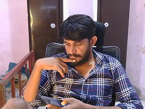 HotXKrish live XXX chat