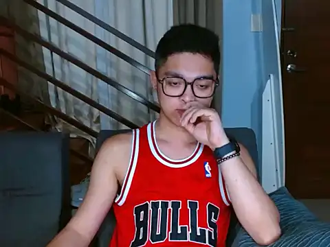 JayKarLo 即時 XXX 聊天
