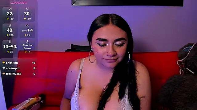 Lucyy_tits: απευθείας συνομιλία ΧΧΧ