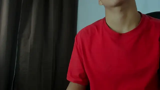 Živý XXX chat Maximiliano_Young