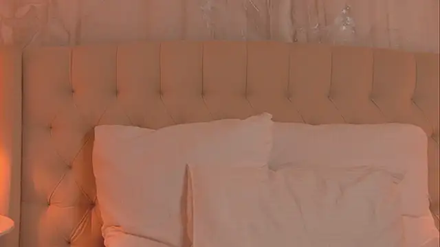 BettyLeen XXX чат на живо