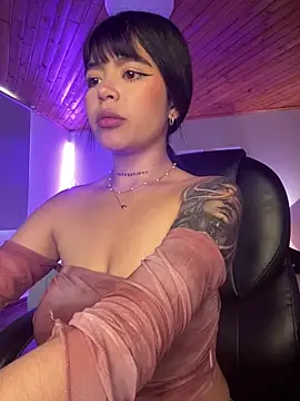 Violetaa_pink18's Live XXX Chat