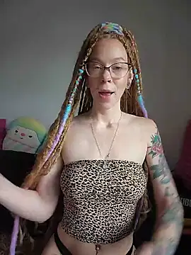 Chat XXX ao vivo de LucidLucy