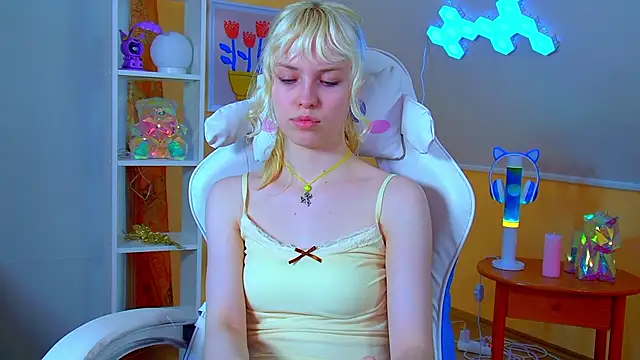 دردشة HannahHollis الجنسية المباشرة