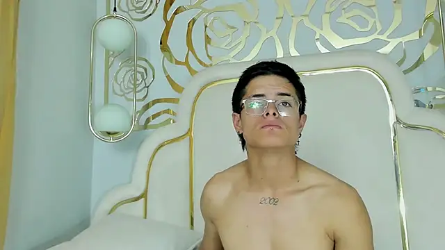 Chat XXX en directo de midnightlust_vc