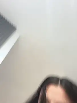 Chat +18 de bunnythetailor ao vivo