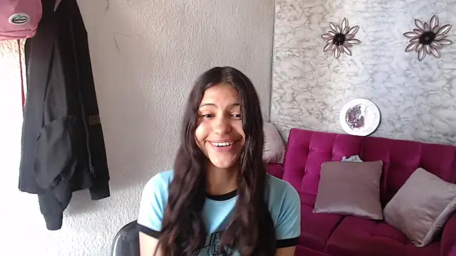 Evagirl69's Live XXX Chat