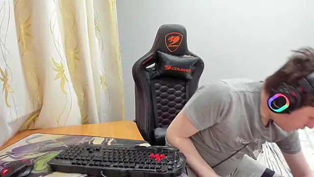 iliaskrislove's Live XXX Chat