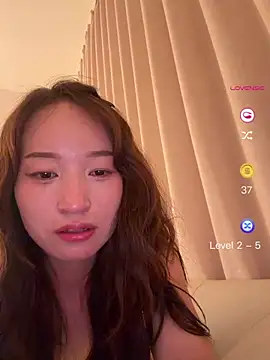 Chat XXX en directo de wenwenyaa