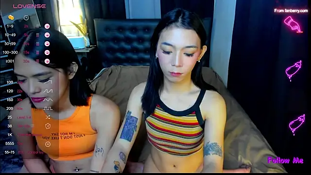 Chatroom XXX en direct de bellamoonlightX