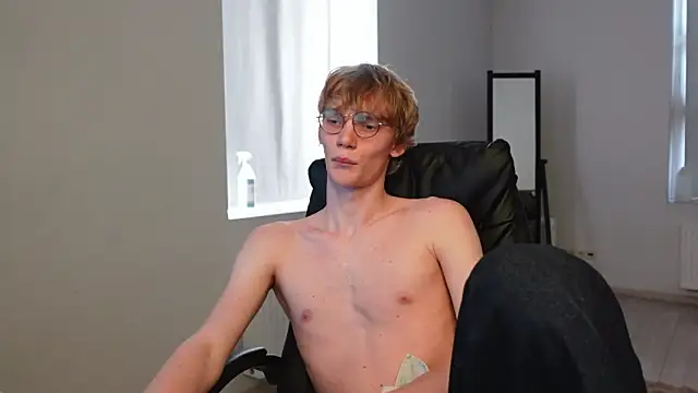 Živý XXX chat Dave_Redmond