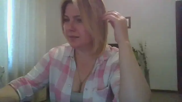 ElenaLove888: απευθείας συνομιλία ΧΧΧ