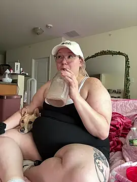 Chat XXX ao vivo de PiggyRose