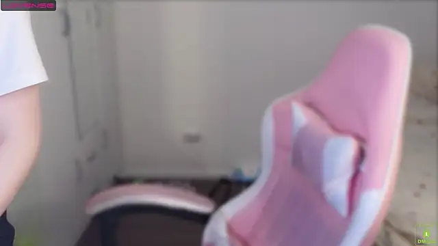 Chat XXX ao vivo de Airyhill