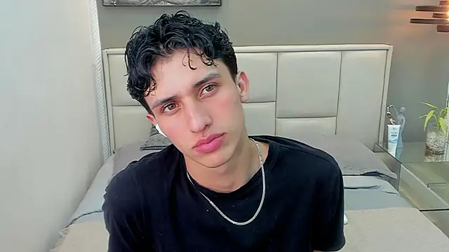 Chat XXX Live thom_ames