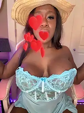 Chatroom XXX en direct de TikaMoon