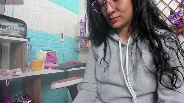 Czat XXX na żywo – SALOME_KORLAND