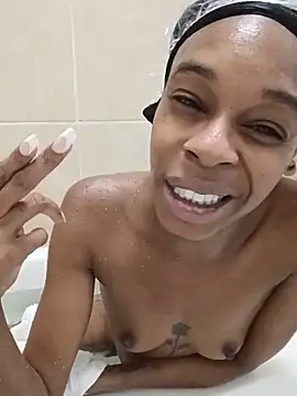 צ'אט XXX בשידור חי של Jasmine_FullsShine