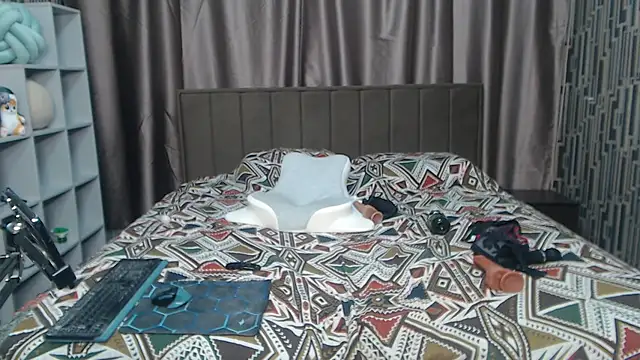 XXX chat uživo modela scyrim2