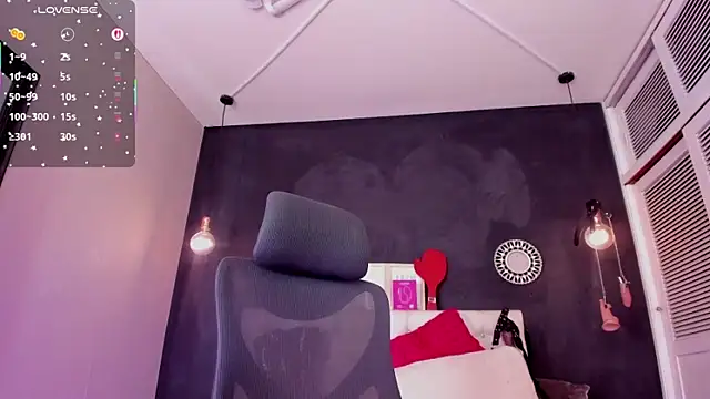 Eva_hot_1のライブXXXチャット