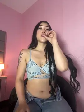 Chatroom XXX en direct de DAKOTA_SAKURA
