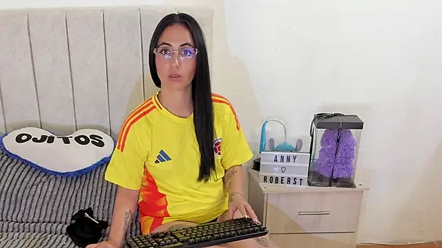 Živý XXX chat anny_roberts