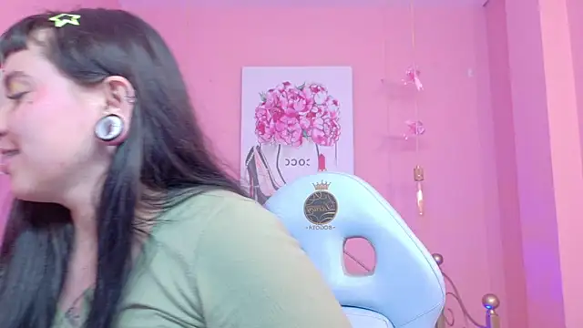 _sofia_smth_xx Live XXX Chat
