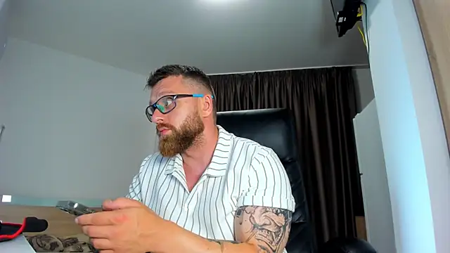 Chat XXX en directo de Findom_guy
