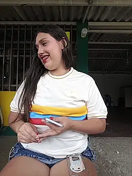 Chat XXX ao vivo de Naughty-Samanta-