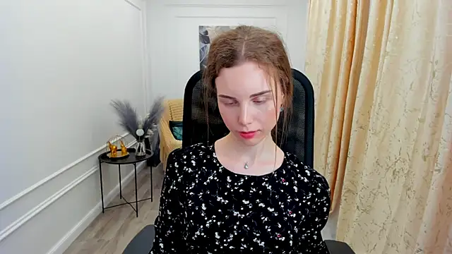 Chatroom XXX en direct de MileyWings