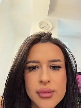 Katty_Pery: απευθείας συνομιλία ΧΧΧ