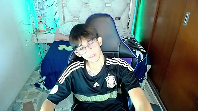 แชท XXX สดของ zxvn_n