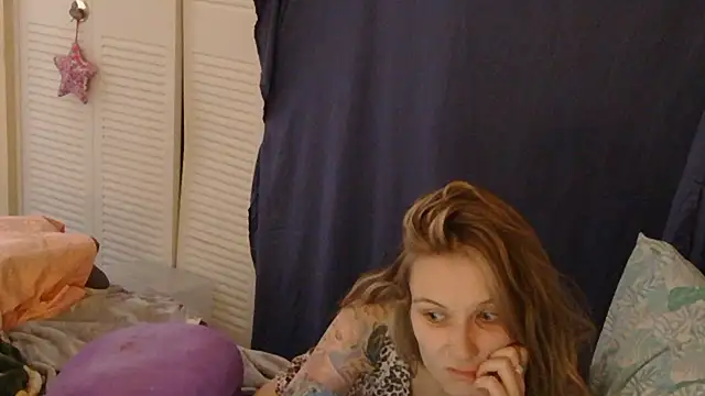 PeachyBabyx লাইভ XXX চ্যাট