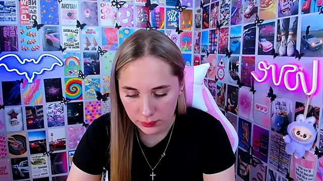 MiaMilas Live XXX Chat