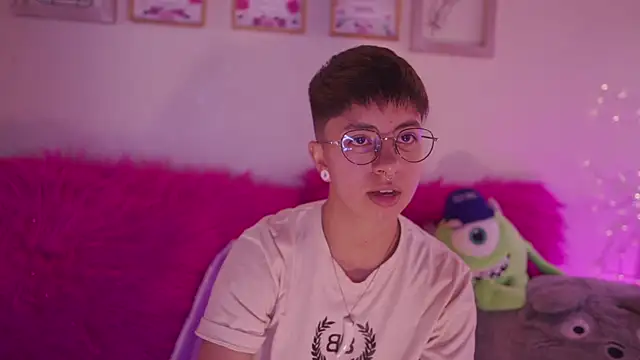 tommy_blue Live XXX-Chat