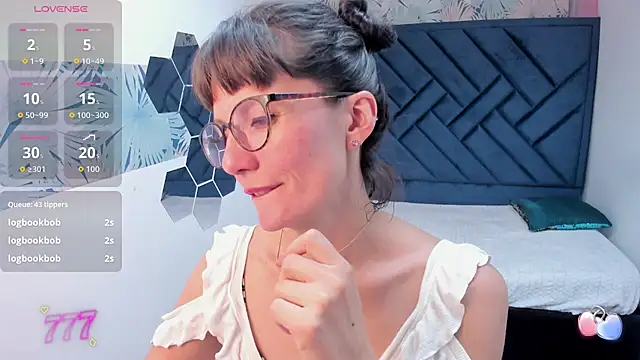 Valery_More__'s Live XXX Chat